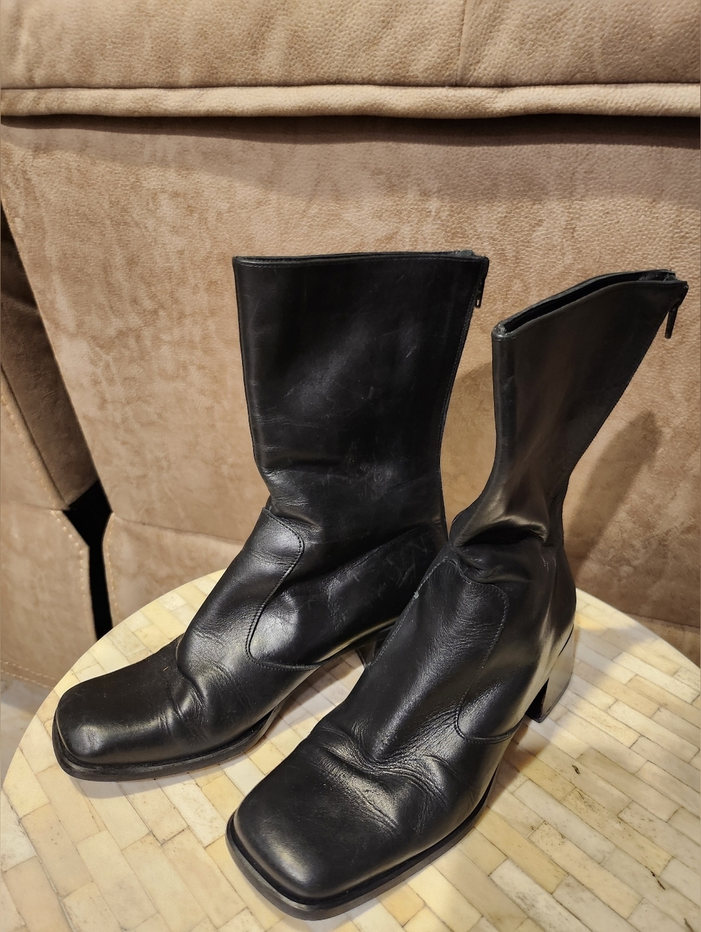 Coach Betsey leather boots size 7